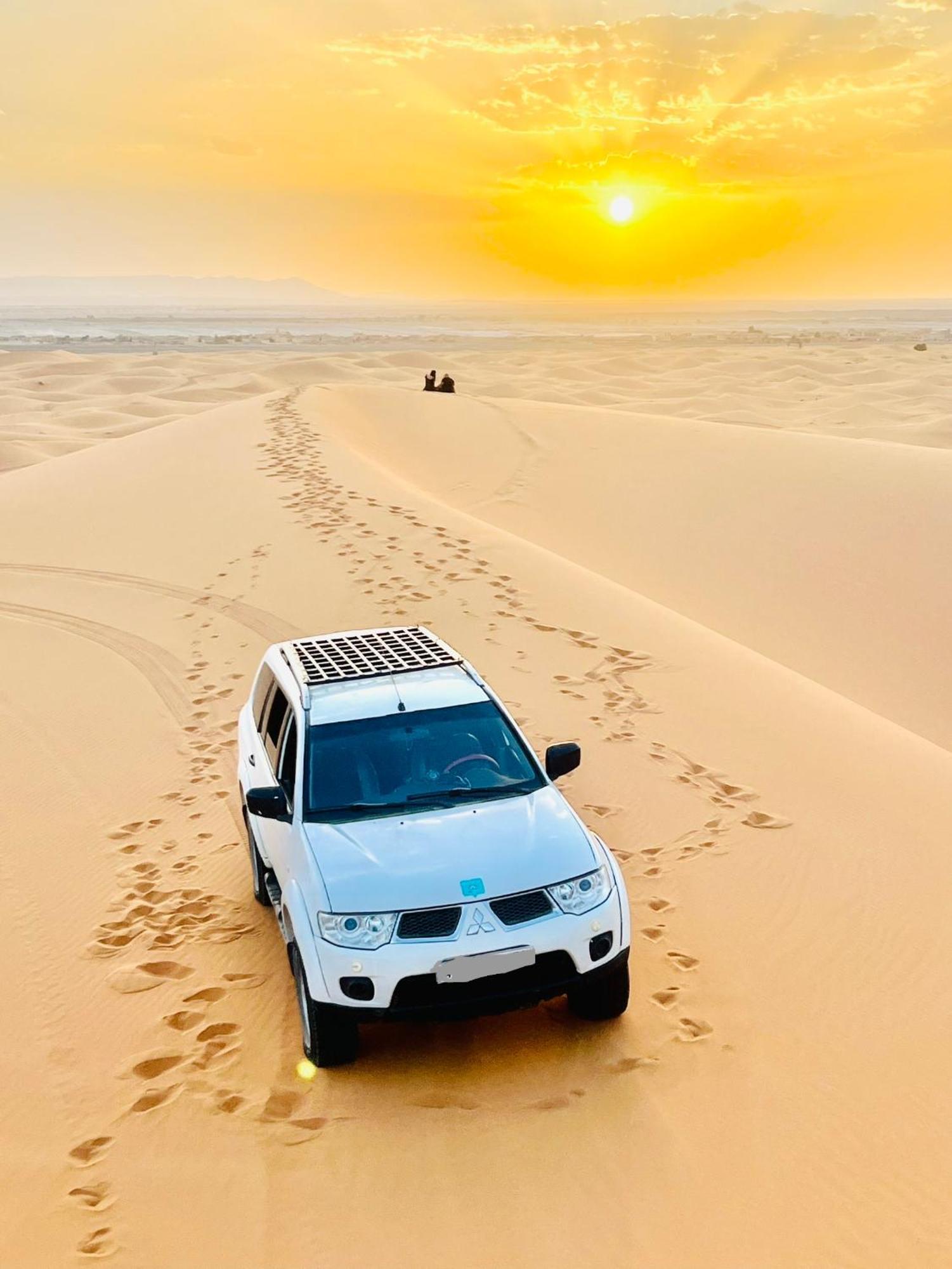 Hotel Sahara camel trek camp Merzouga Exterior foto